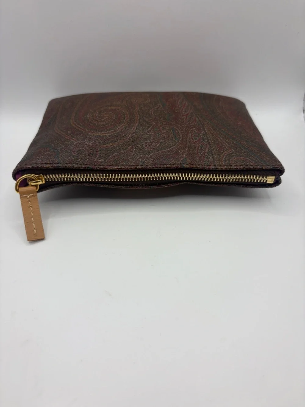 Etro Dark Brown Paisley Leather Zip Cosmetic Pouch with Tan Patch 6 34/“ X 5”